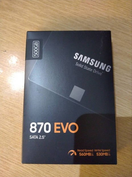 Elad Samsung 500 GB SSD j bontatlan 