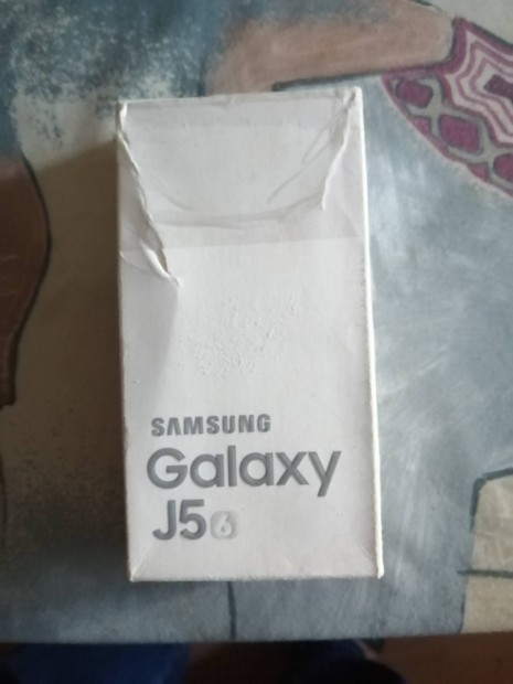 Elad Samsung Galaxi J5 mobiltelefon 