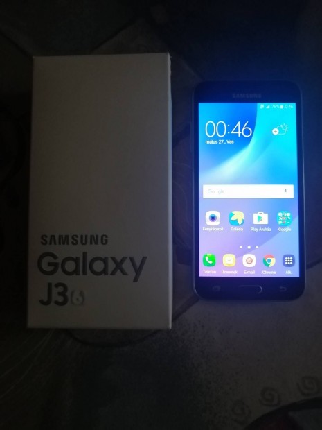 Elad Samsung Galaxi j3 mobiltelefon