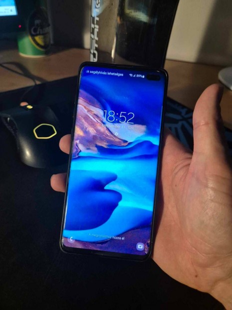 Elad Samsung Galaxy S10 Plus (128GB, fekete)