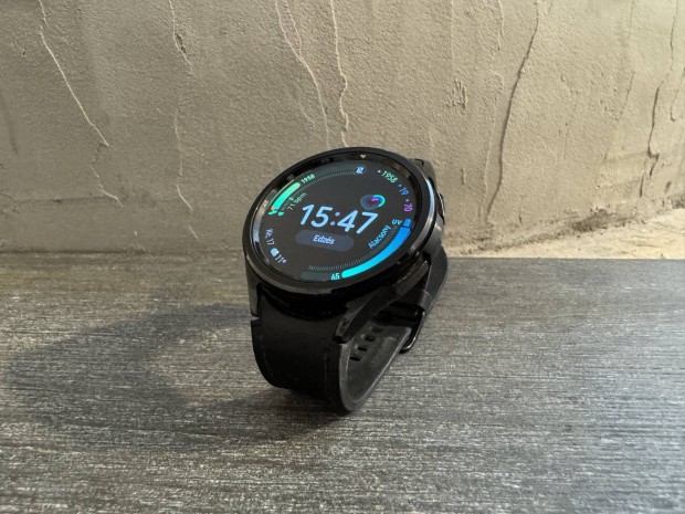 Elad Samsung Galaxy Watch 6 Classic LTE - dobozval s tltjvel