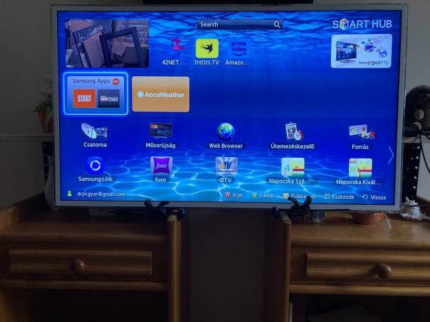 Elad Samsung smart led Tv.