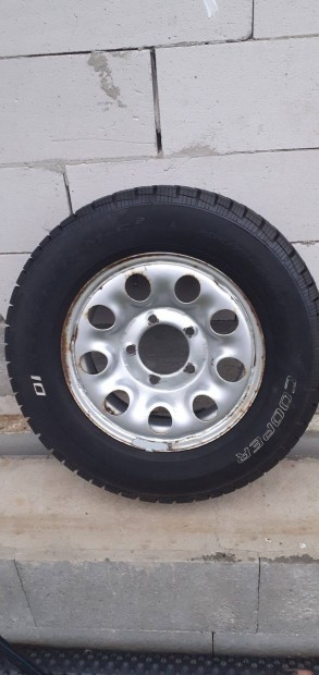 Elad� Samurai lemezfelni,szegecselt gumikkal!