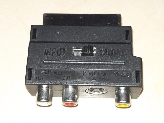 Elad Scart/RCA/S-Video adapter