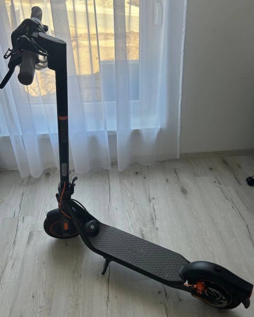 Elad Segway Nineboot F40e elektromos roller