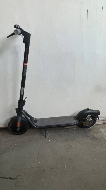 Elad Segway elektromos roller