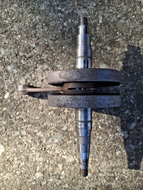 Eladó Simson S51 főtengely