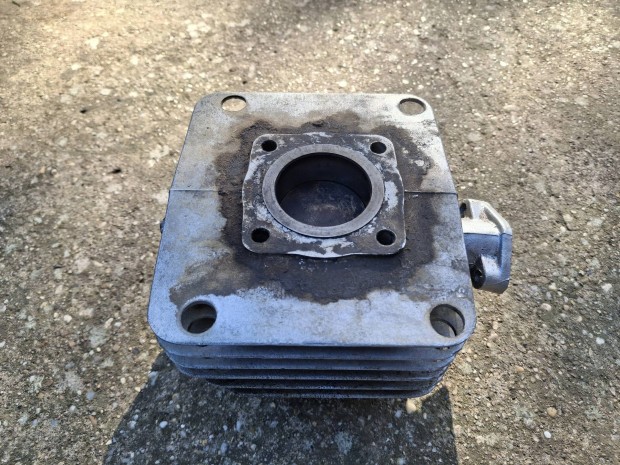 Eladó Simson S51 henger!