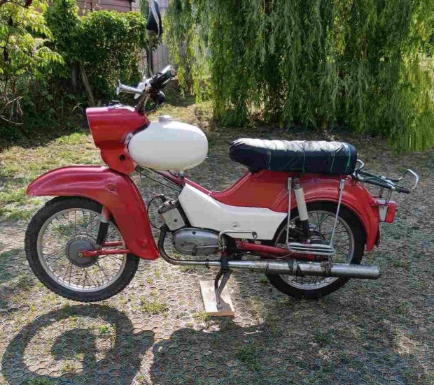 Eladó Simson Star