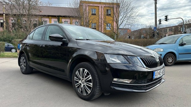 Elad Skoda Octavia 1.4 TSI