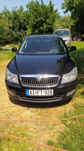 Elad Skoda Octavia