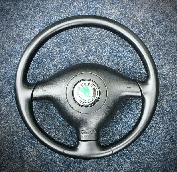 Elad� Skoda Octavia Fabia I-es stb hib�tlan b�r korm�ny 34000ft