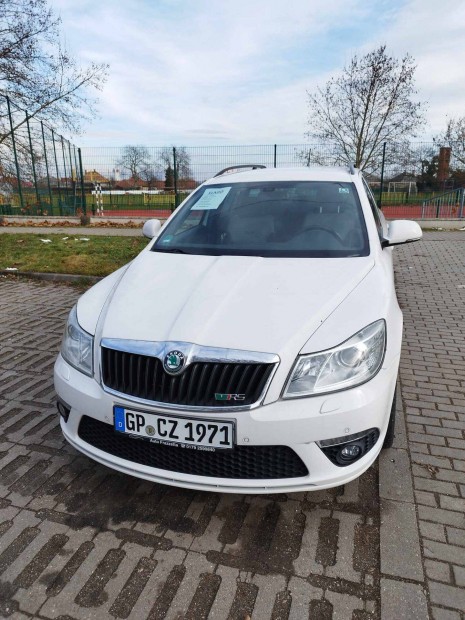 Elad Skoda Octavia RS