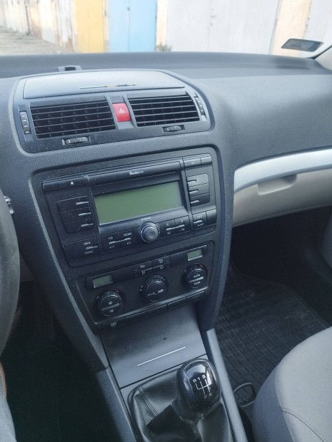 Elad Skoda Octavia kombi