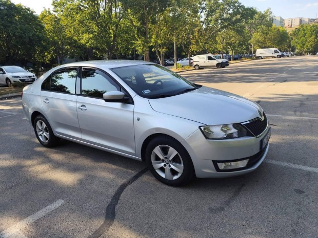 Elad Skoda Rapid