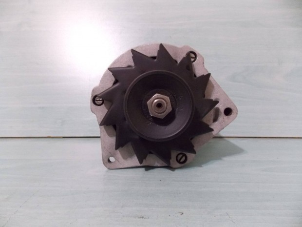 Eladó Skoda S100, 105, 120 generátor 42 A (443 113 516 120)