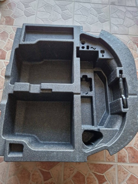 Elad� Skoda Superb t�rol�