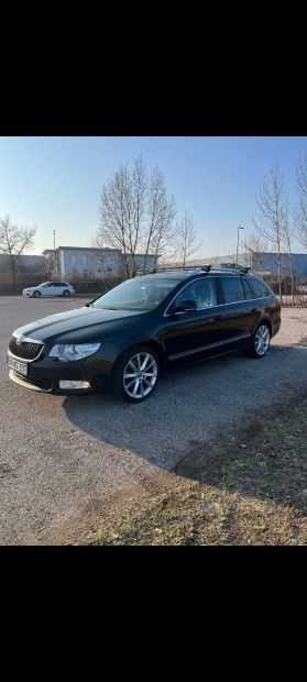 Elad� Skoda superb 1.6 crtdi elegance 