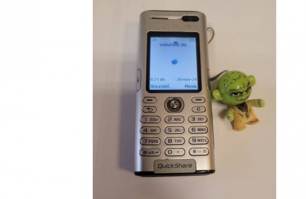 Elad Sony Ericsson K600i Fggetlen mobiltelefon