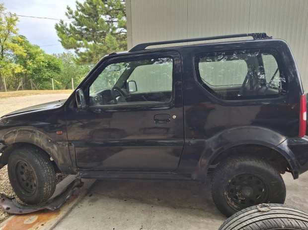 Elad� Suzuki Jimny alkatr�szek