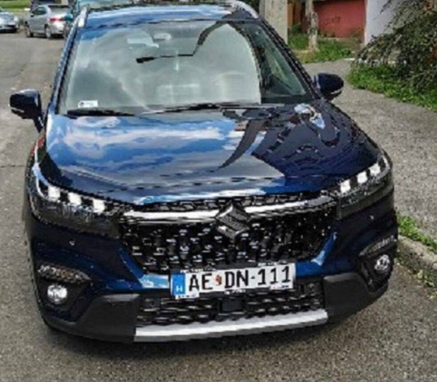 Elad Suzuki S-Cross