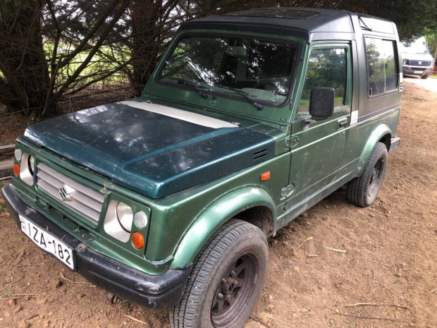 Eladó Suzuki Samurai SJ 413 Hosszított kivitel, 2 személyes teher