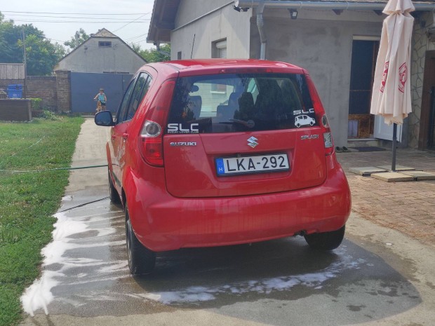 Eladó Suzuki Splash napi használatban