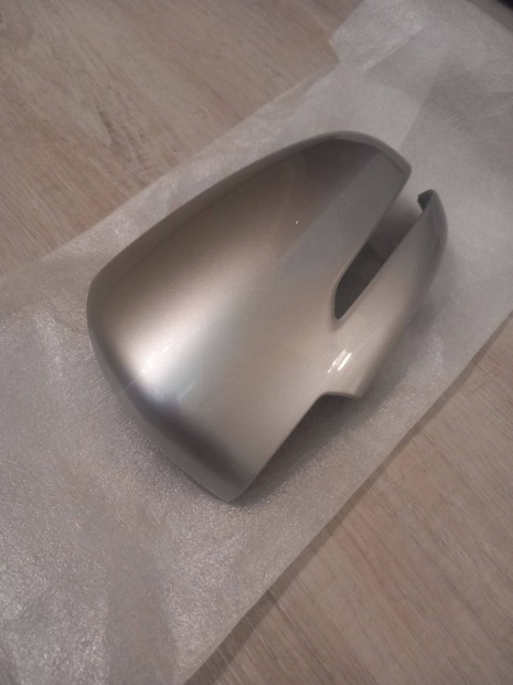 Elad� Suzuki Vitara M�anyag visszapillant� t�k�rburkolat