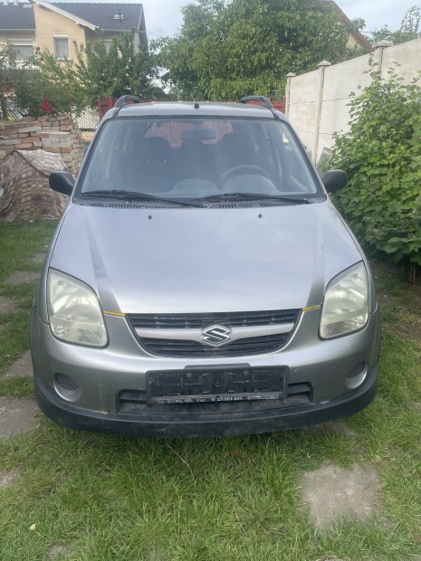 Elad Suzuki ignis alkatrsznek 