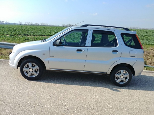 Elad Suzuki ignis megkmlt llapotban!