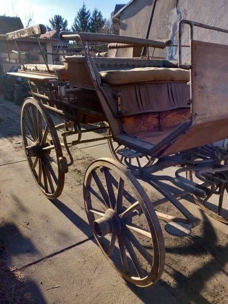 Elad Svjci Hint Eredeti!