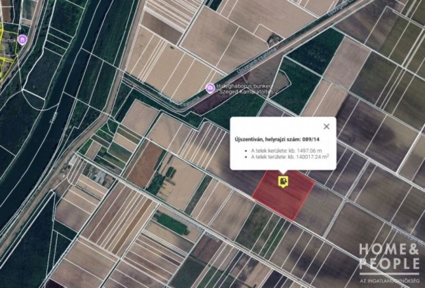 Elad� Sz�nt� �jszentiv�non!