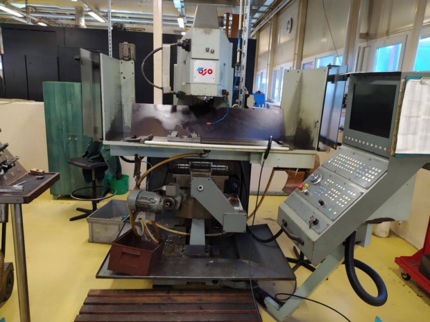 Elad TOS FV30 CNC margp NCT 104 vezrlssel (2 db)