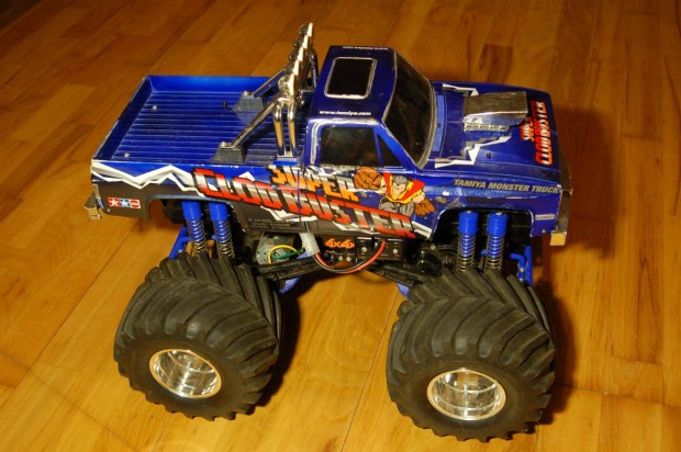 Elad Tamiya Super Clod Buster modellaut