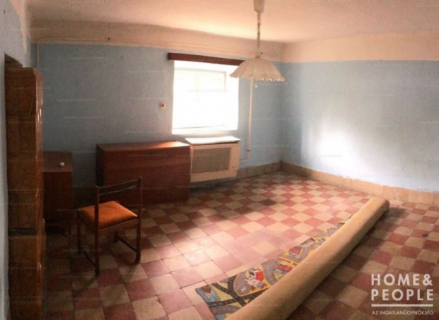 Elad� Tanya M�rahalmon - M�rahalom