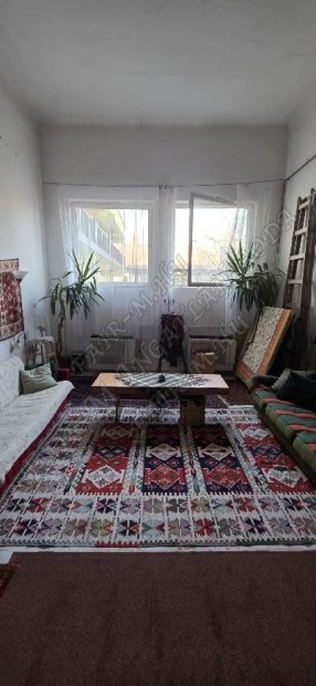 Elad� T�rsash�zi lak�s - H�dmez�v�s�rhely