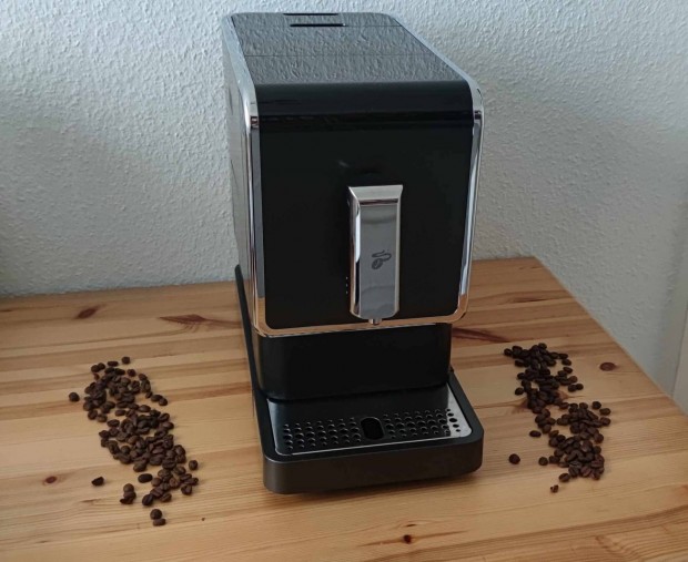 Eladó Tchibo automata kávéfőző, Esperto Caffé, fekete