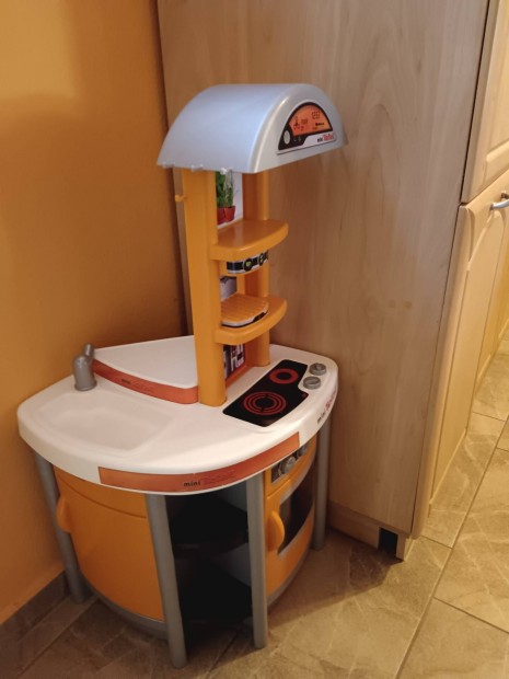 Eladó Tefal mini konyha.