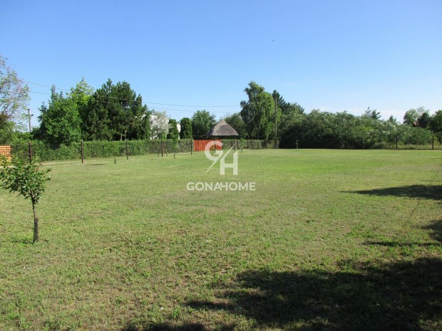 Elad� Telek, Balatonf�zf� 34.990.000 Ft