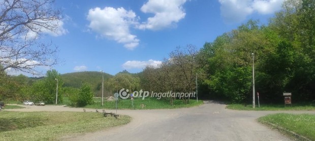 Eladó Telek, Salgótarján