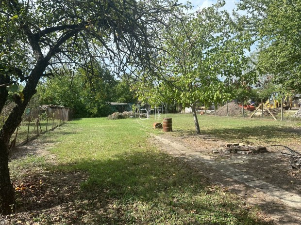 Elad� Telek, Szeged 24.990.000 Ft