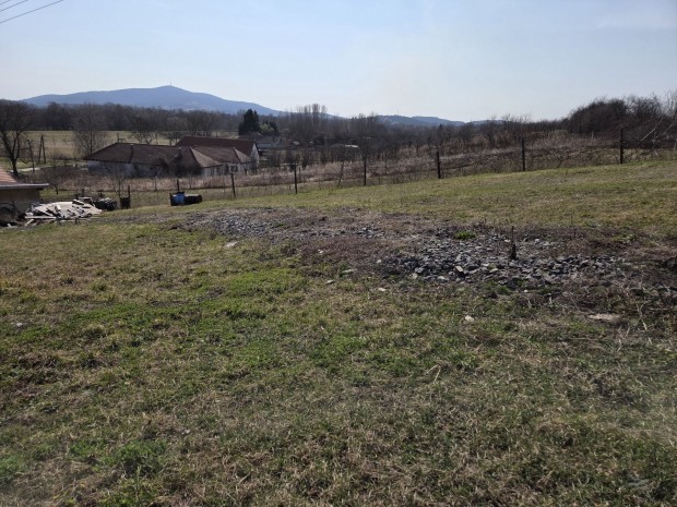 Elad� Telek, Szegi 7.900.000 Ft