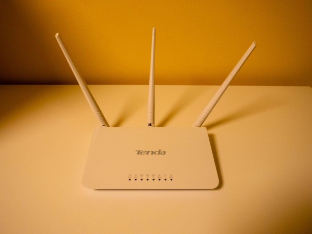 Elad Tenda Wireless N300 Router