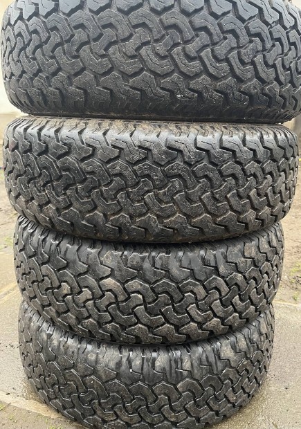 Elad Terepgumi Linglong 235/70 R16