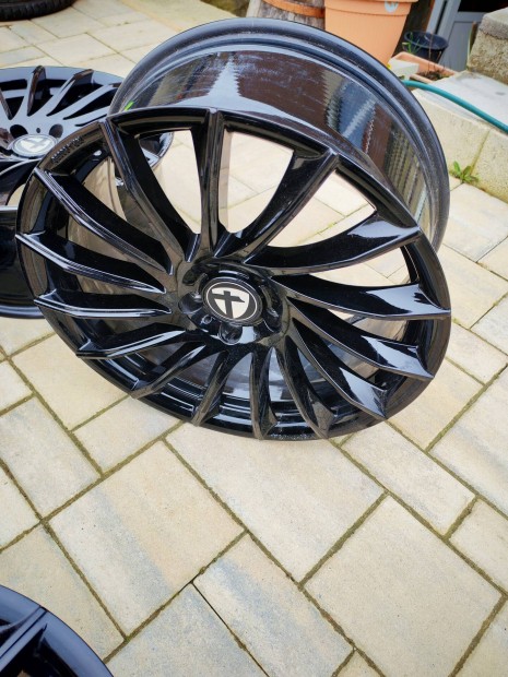 Elad� Tomason Tn16 8.5x 19 5 x 114.3 Et45