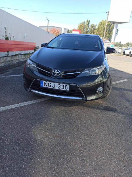 Elad Toyota Auris 1,4 Diesel