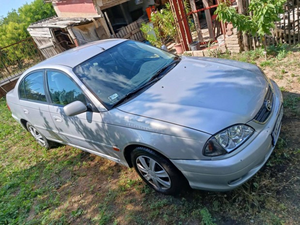 Elad Toyota Avensis