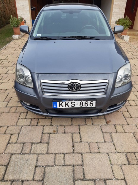 Eladó Toyota Avensis
