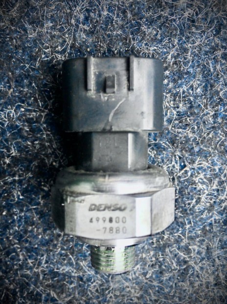 Elad Toyota Lexus C-hr Corolla klma rel, nyomskapcsol. Bp/posta