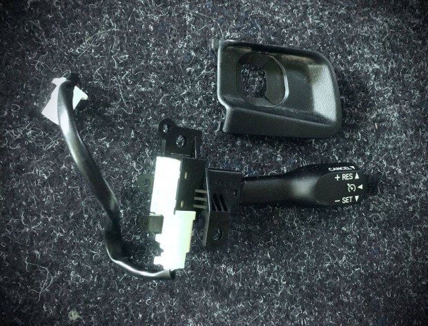 Elad Toyota Prius Auris Corolla stb tempomat kar 18000ft. Bp/posta